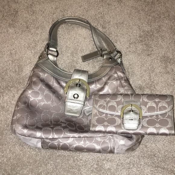 Coach Handbags - Coach purse! 🤩 ‼️‼️Authentic ✅‼️‼️